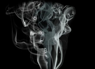 Czy 15 latek może mieć gaz pieprzowy?