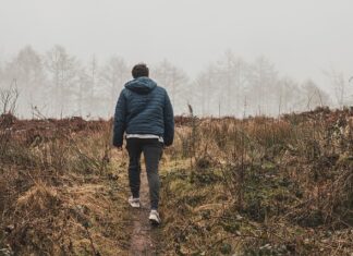 Co nosić zamiast plecaka?