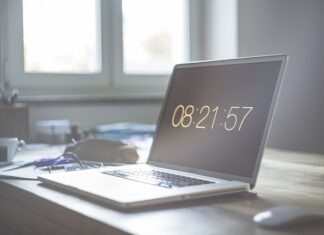 Jak napisać opis o piórniku?