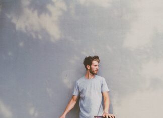 Czy nosić podkoszulek?