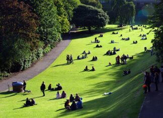 Jak odpiąć pas w samochodzie? Jak odpiąć pas w samochodzie?