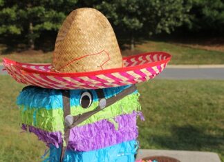 Co to jest Piniata z Jezusem?