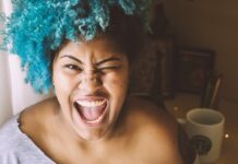 Co zrobić żeby peruka wyglądała naturalnie?